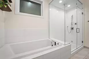 940 N Wolcott Ave, Chicago, IL 60622 - Photo 24