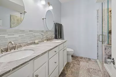 525 N Peoria Street, Chicago, IL 60642 - Photo 10