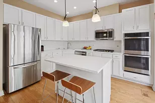 525 N Peoria St, Chicago, IL 60642 - Photo 6