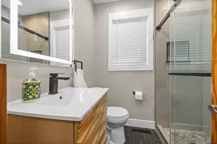 7256 W Ibsen St, Chicago, IL 60631 - Photo 16