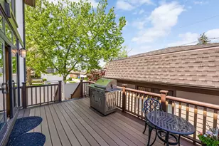 7256 W Ibsen St, Chicago, IL 60631 - Photo 32