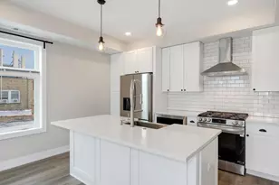 4013 N Pulaski Rd, Chicago, IL 60641 - Photo 8