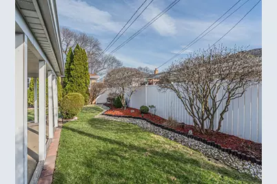 4928 N New England Avenue, Chicago, IL 60656 - Photo 20