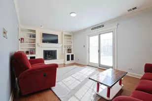 1526 Gainesboro Dr, Wheaton, IL 60189 - Photo 8