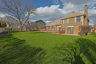 1526 Gainesboro Dr, Wheaton, IL 60189 - Photo 32