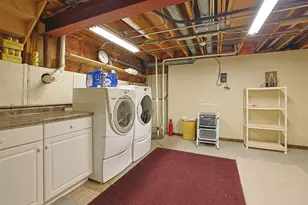 1526 Gainesboro Dr, Wheaton, IL 60189 - Photo 28