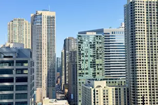 300 N State St, Chicago, IL 60654 - Photo 10