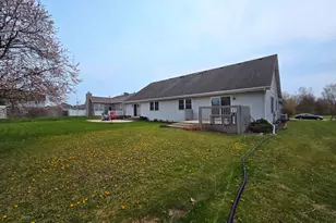 130 S McGinty St, Diamond, IL 60416 - Photo 24