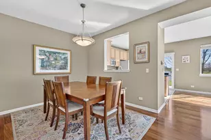 2027 S Kristina Ln, Round Lake, IL 60073 - Photo 4