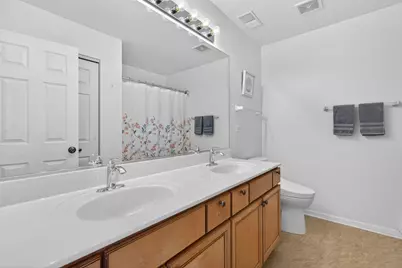 2027 S Kristina Lane, Round Lake, IL 60073 - Photo 14