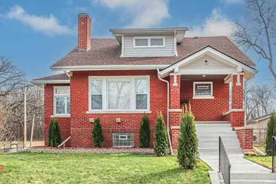 210 W 16th Place, Chicago Heights, IL 60411 - Photo 1