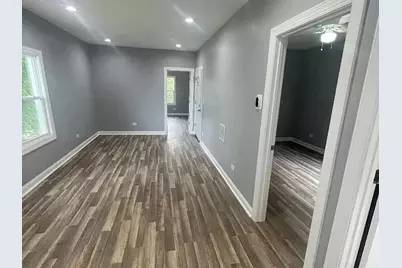 3021 E 138th Place #2, Burnham, IL 60633 - Photo 4