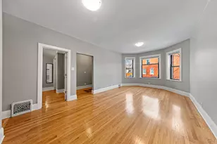 3536 N Wolcott Ave, Chicago, IL 60657 - Photo 2