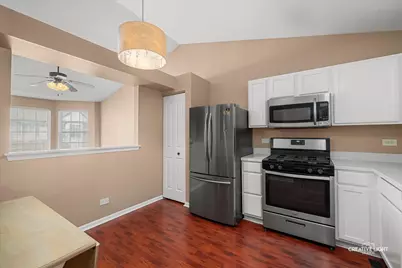 317 Hidden Creek Lane #317, North Aurora, IL 60542 - Photo 6