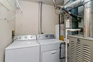 1273 Cranbrook Dr, Schaumburg, IL 60193 - Photo 10