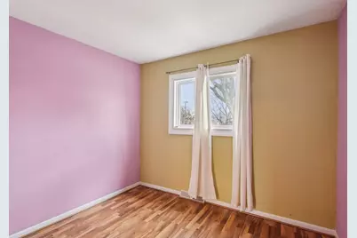 9408 Noel Avenue, Des Plaines, IL 60016 - Photo 12