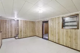 9408 Noel Ave, Des Plaines, IL 60016 - Photo 16