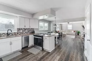 313 S School St, Minier, IL 61759 - Photo 14