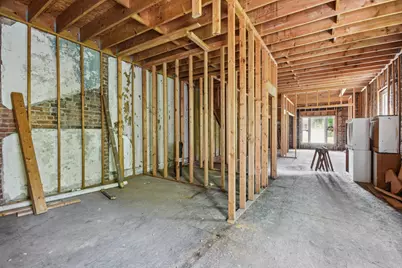 420 W 65th Place, Chicago, IL 60621 - Photo 4