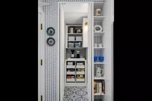 73 E Elm St, Chicago, IL 60611 - Photo 12