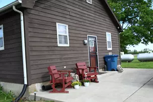 9021 E 2250 North Rd, Danville, IL 61834 - Photo 6