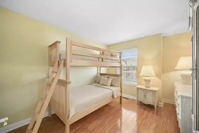 2325 Sundrop Drive, Glenview, IL 60026 - Photo 12