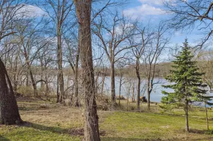 1903 Lakewood Dr, Wilmington, IL 60481 - Photo 4