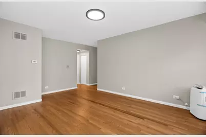 4529.5 S Drexel Boulevard #3E, Chicago, IL 60653 - Photo 8