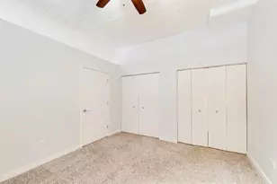 1069 W 14th Pl, Chicago, IL 60608 - Photo 12