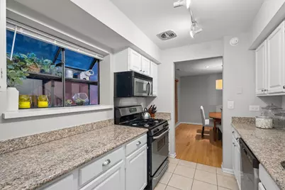 1622 N St. Michaels Court #1622, Chicago, IL 60614 - Photo 6