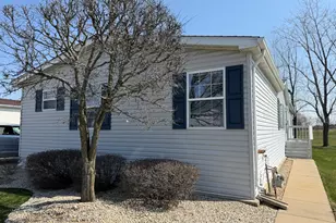 25615 Baltusrol Dr, Monee, IL 60449 - Photo 2