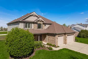 8724 Coventry Dr, Woodridge, IL 60517 - Photo 38