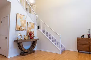 2623 Shenandoah Ct, Aurora, IL 60503 - Photo 2