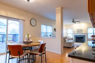 2623 Shenandoah Ct, Aurora, IL 60503 - Photo 8