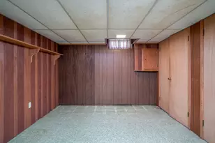 2421 4th St, Moline, IL 61265 - Photo 22