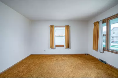 2421 4th Street, Moline, IL 61265 - Photo 10