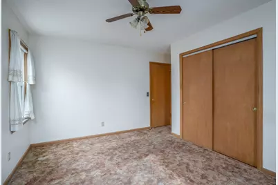 2421 4th Street, Moline, IL 61265 - Photo 14