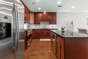 1915 W Diversey Pkwy, Chicago, IL 60614 - Photo 10