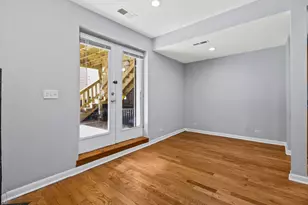 2118 N Hoyne Ave, Chicago, IL 60647 - Photo 4
