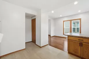 17 Seeser St, Joliet, IL 60436 - Photo 10