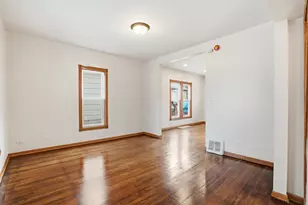 17 Seeser St, Joliet, IL 60436 - Photo 4