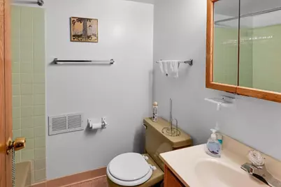 [Address not provided], Woodridge, IL 60517 - Photo 20