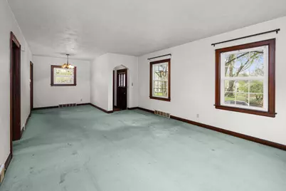 925 24th Street, Moline, IL 61265 - Photo 4
