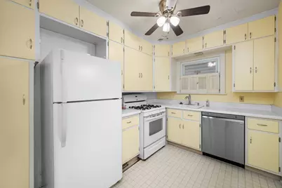 925 24th Street, Moline, IL 61265 - Photo 12