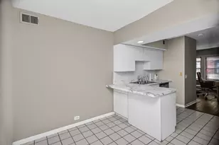 4523 5 S Drexel Blvd, Chicago, IL 60653 - Photo 6