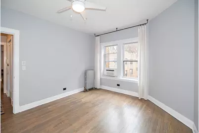 536 1/2 W Cornelia Avenue #3, Chicago, IL 60657 - Photo 12