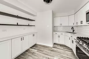 239 Gregory St, Aurora, IL 60504 - Photo 10