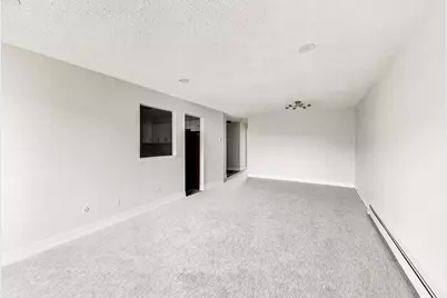 239 Gregory Street #8, Aurora, IL 60504 - Photo 8