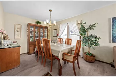 213 Windsor Drive, Bolingbrook, IL 60440 - Photo 6