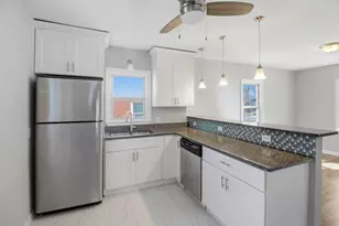 222 S Hudson St, Westmont, IL 60559 - Photo 14